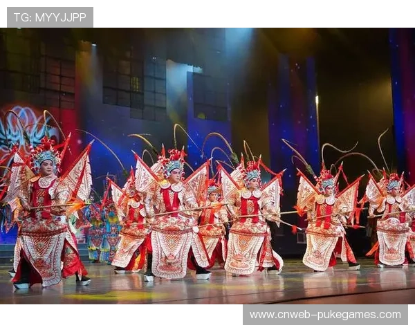 开幕式粤剧与街舞同台，经典歌曲引发全场合唱